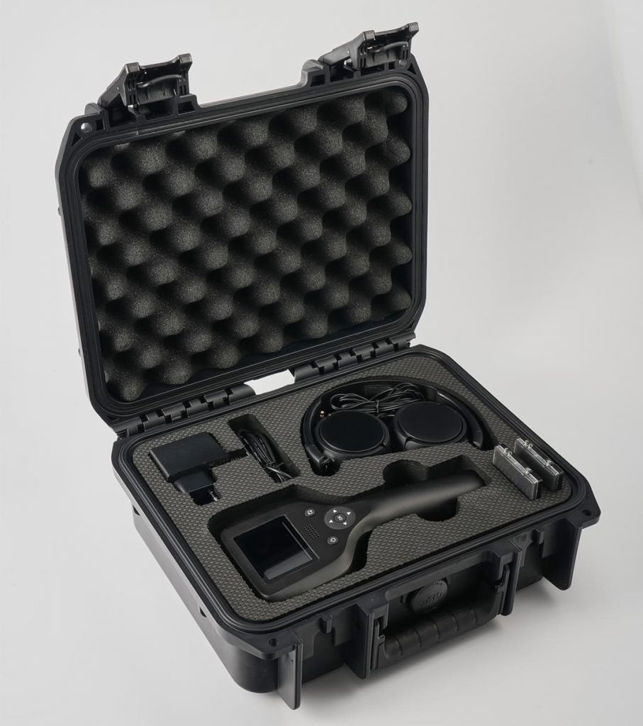 DT-824S NLJD Portable Nonlinear Junction Detector for Bug Detection (1)